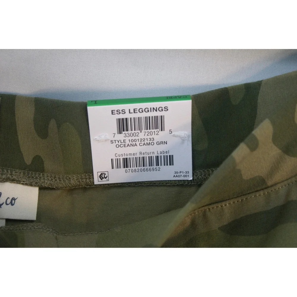 Style & Co Womens Green Camo Capri Leggings Mid Rise Size L 100122133 - Picture 2 of 8